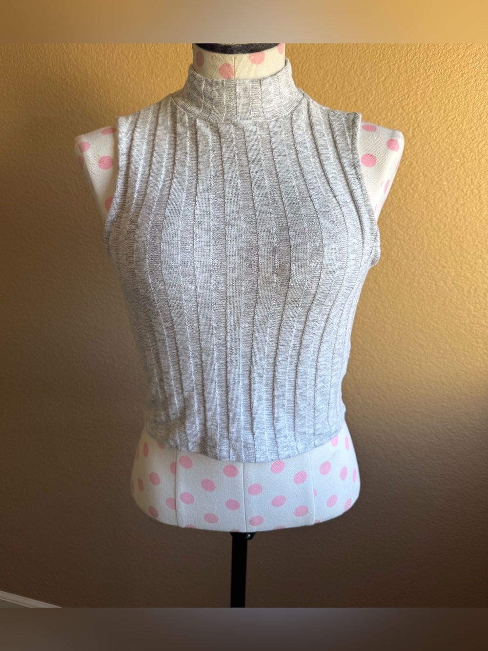 Forever 21 Light Gray Ribbed Tank Top